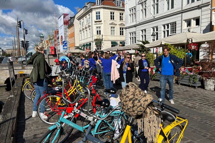 Copenhagen City Center Bike Rental: Sightseeing, Cargo & E‑Bikes photo 4