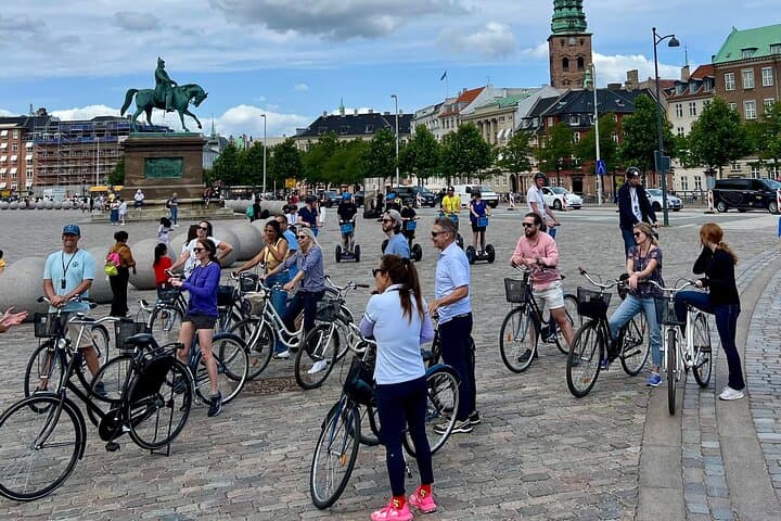 Copenhagen City Center Bike Rental: Sightseeing, Cargo & E‑Bikes photo 5