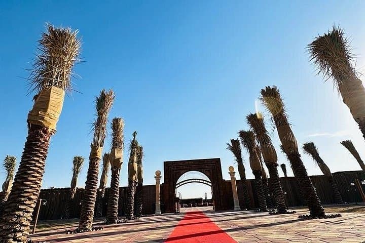 Red Dunes Safari Dubai: Private Lahbab 4x4 Desert Adventure & BBQ photo 4