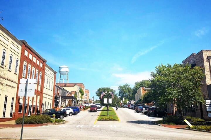 Senoia Walking Dead Film Locations: 2-Hour Guided Walking Tour photo 2