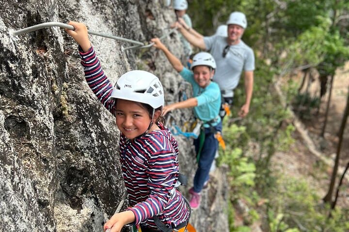 Excalibur Royal Adventure Package Belize — Zipline, Via Ferrata & Rappel photo 5
