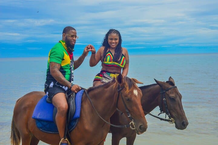 Ocho Rios Horseback Riding and Bamboo Rafting: 4-Hour Beach-to-River Experience photo 5