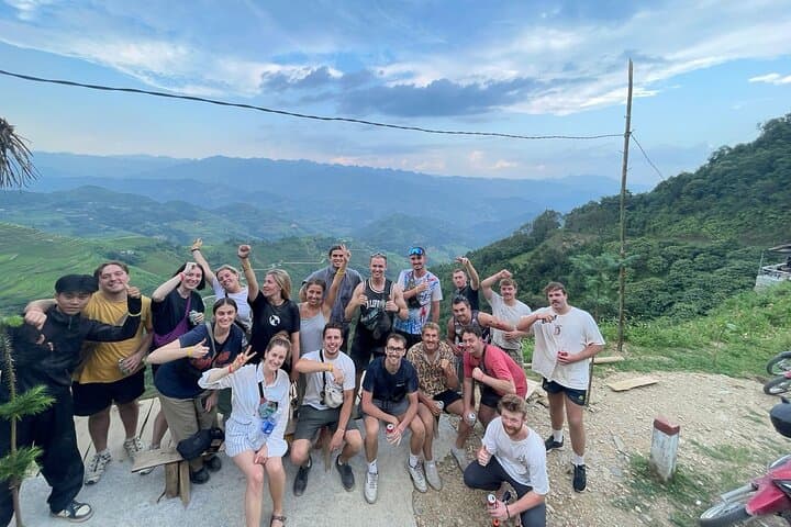 Ha Giang Motorbike Adventure: 4-Day Loop on the Dong Van Plateau photo 3