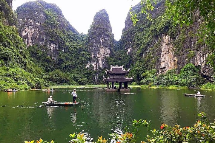 Ninh Binh Day Trip: Bai Dinh, Trang An & Hang Mua (Mua Cave) photo 4