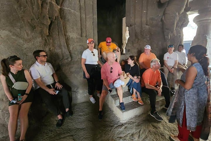 Elephanta Caves Speedboat Tour from Mumbai — Visiting Gharapuri by Sea photo 4