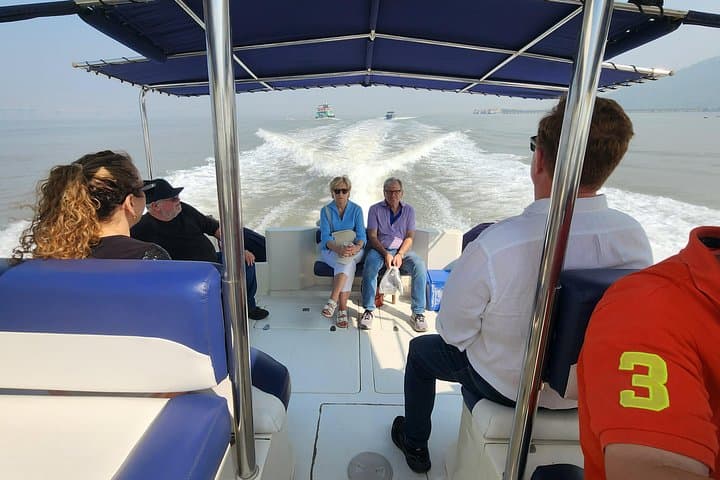 Elephanta Caves Speedboat Tour from Mumbai — Visiting Gharapuri by Sea photo 2