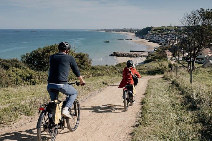 E‑Bike to Gold Beach: Private Guided Ride Along Normandy’s D‑Day Coast