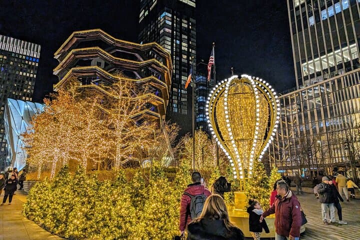 NYC Holiday Lights Tour: Manhattan’s Festive Sights & Insider Tips photo 4
