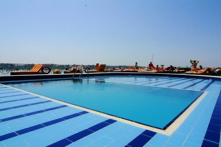 4-Day Nile Cruise Aswan to Luxor with Abu Simbel & Optional Hot Air Balloon photo 3