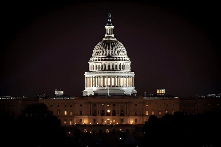 Private Washington DC Monuments Tour: White House, Capitol & Memorials photo 2