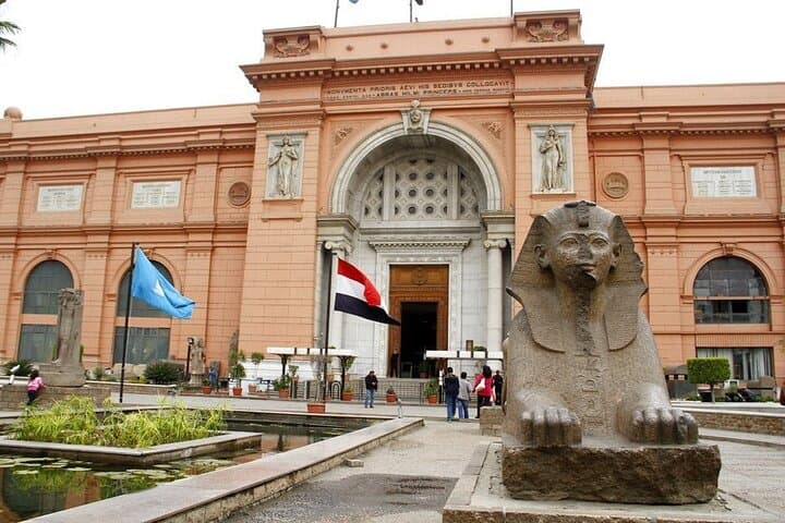 Full-Day Cairo Excursion from Hurghada: Giza Pyramids, Sphinx & Egyptian Museum photo 5