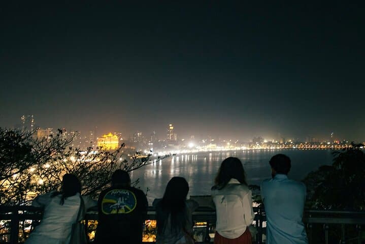 Explore Mumbai: Accessible City Tour with Guide photo 4