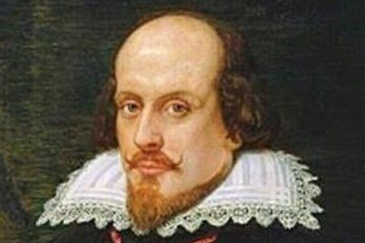 Alternative Shakespeare Countryside Pub Tour & 3-Course Carvery from Stratford-upon-Avon