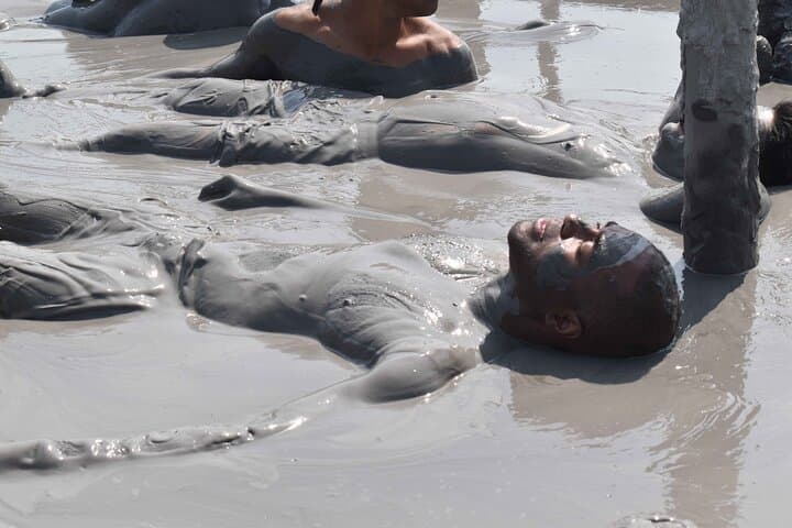 Totumo Mud Volcano Tour from Cartagena: Mud Baths, Local Snacks & Easy Transit photo 4