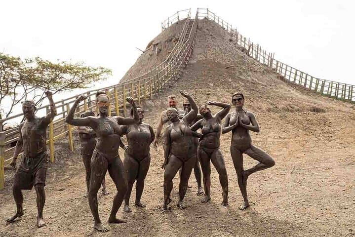Totumo Mud Volcano Tour from Cartagena: Mud Baths, Local Snacks & Easy Transit