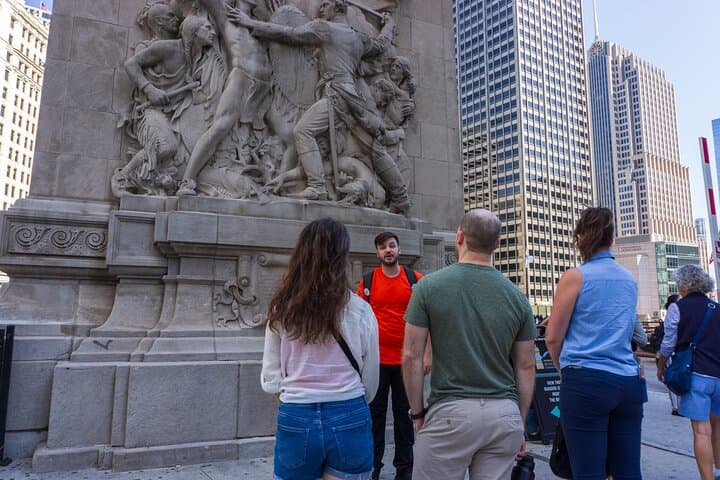 Chicago Riverwalk Architecture & History Guided Tour — 2-Hour Skyline Walking Experience photo 3