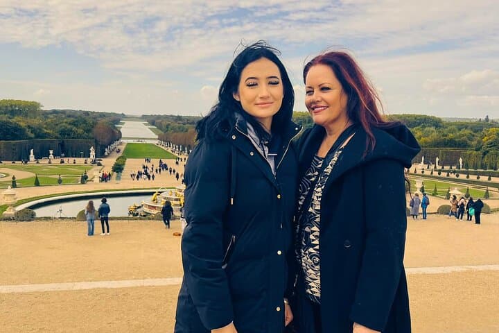 Skip-the-Line Versailles Palace & Gardens Private Tour with Paris Transfers photo 4