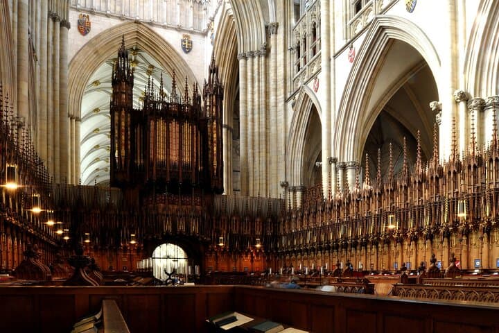 Kent Castles & White Cliffs: Canterbury, Hever and Dover Private Day Tour