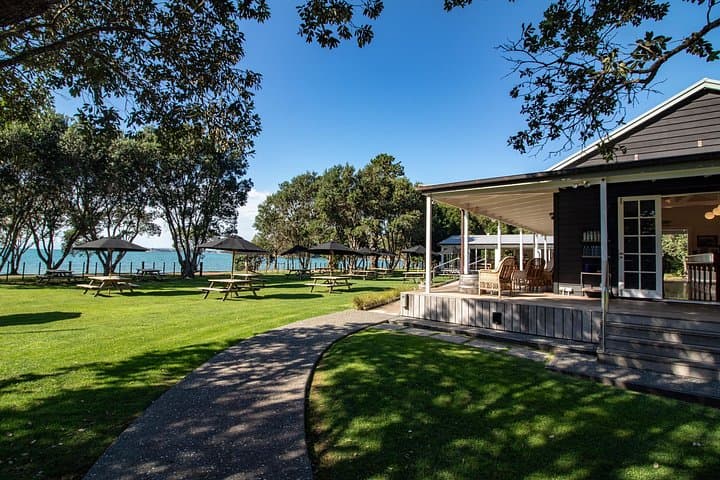 Waiheke Island Day Trip: Man O' War Winery Ferry from Auckland photo 4