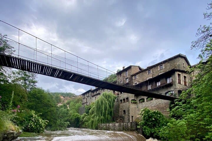 Hiking Rupit to Salt de Sallent: Medieval Village, Canyon Walk and 82m Waterfall photo 3