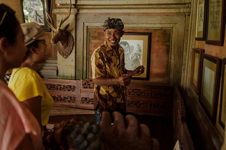 Ubud Guided Walking Tour: 3-Hour Cultural Walk Through Temples, Palaces & Art photo 4