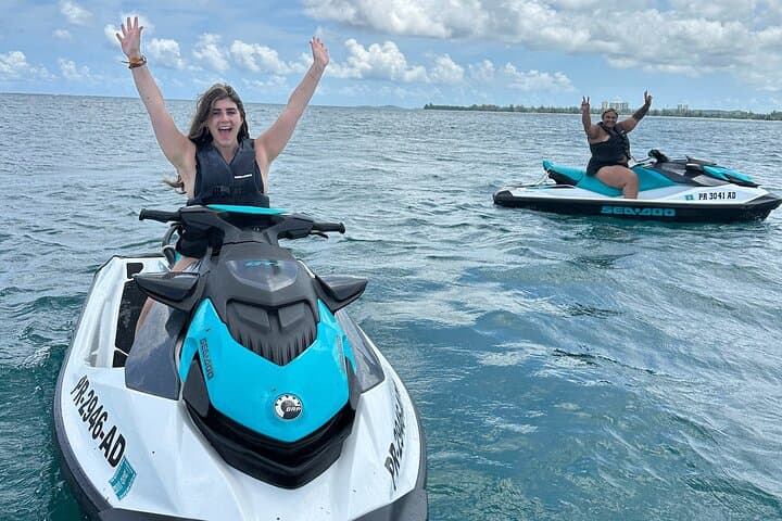 Luquillo Jet Ski Freestyle: 30-Minute High-Speed Coastal Run photo 6