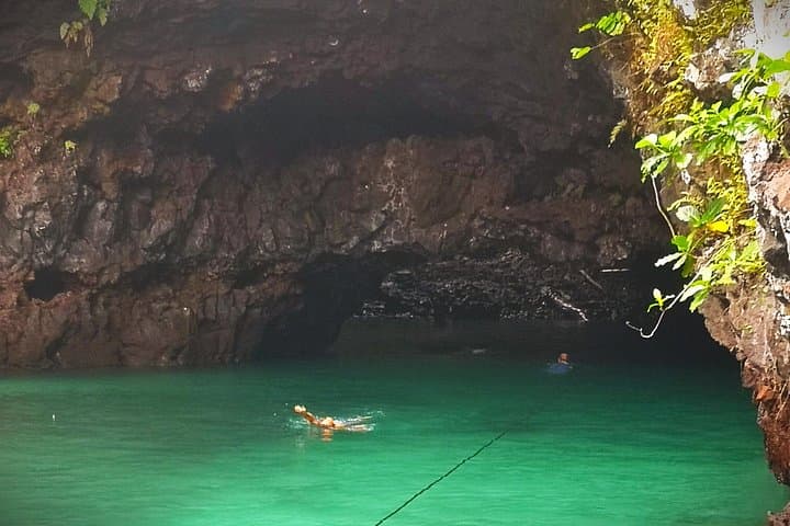Cave Pools and Lava Tube Swims in Upolu — To Sua, Piula & Vaiula Day Tour