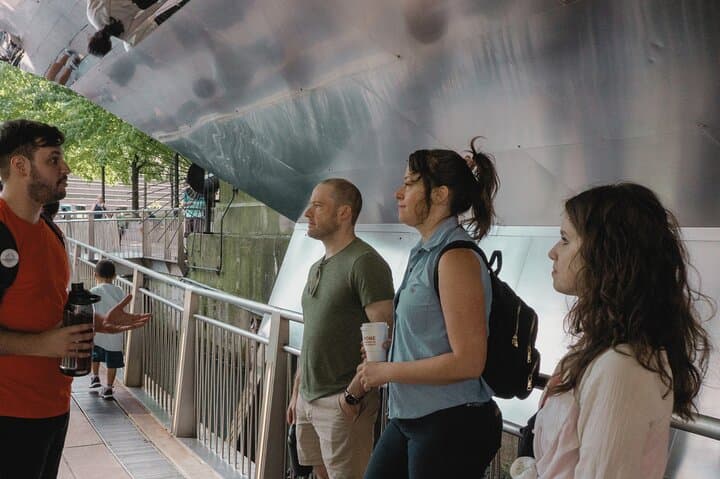 Chicago Ghosts and Haunted History Walking Tour: Congress Hotel to Clark Street photo 2