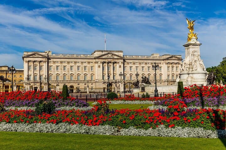 London VIP 2-Day Luxury Tour — Helicopter, Yacht & Private Palaces photo 3
