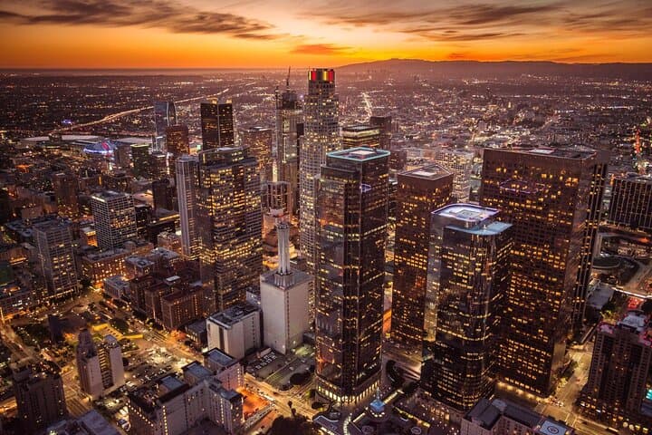 LAX to Long Beach, Hollywood & Irvine: Private 24/7 Airport Transfer photo 3
