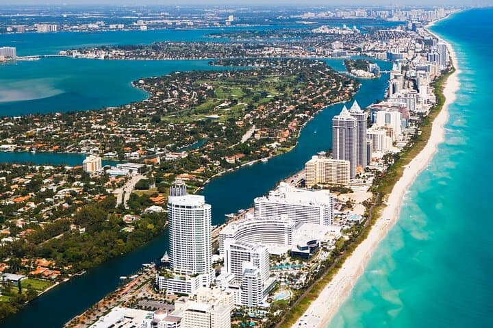 Private 10-Hour Miami City Tour: Customizable Full-Day Chartered Experience photo 3