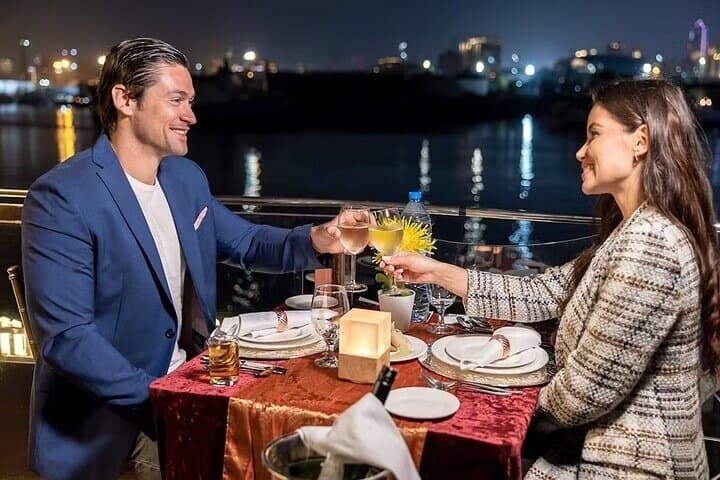 dubai-canal-luxury-dhow-cruise-dinner-imagine-show-views photo 2