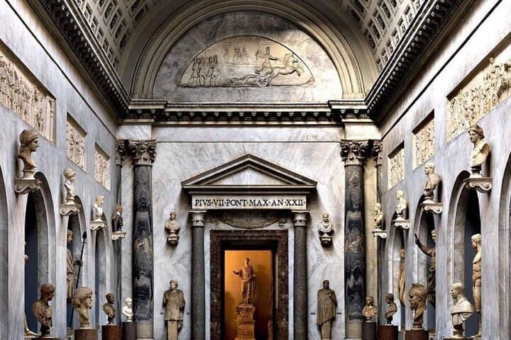 Inside the Vatican Museums: Guided Tour to the Sistine Chapel photo 4