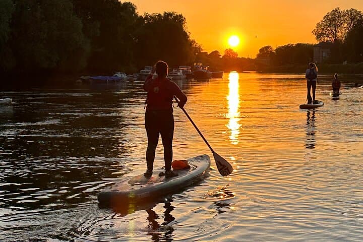 Stand-Up Paddleboarding on the Thames at Richmond: Beginner-Friendly SUP Tour photo 5
