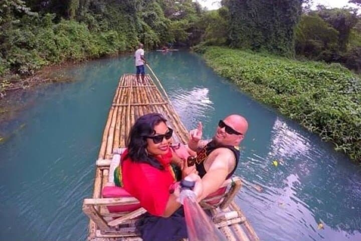Private Round-Trip Shuttle from Montego Bay to Martha Brae Rafting Village