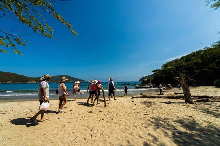 Cabo San Juan Day Hike from Cartagena — Tayrona Park Adventure photo 2
