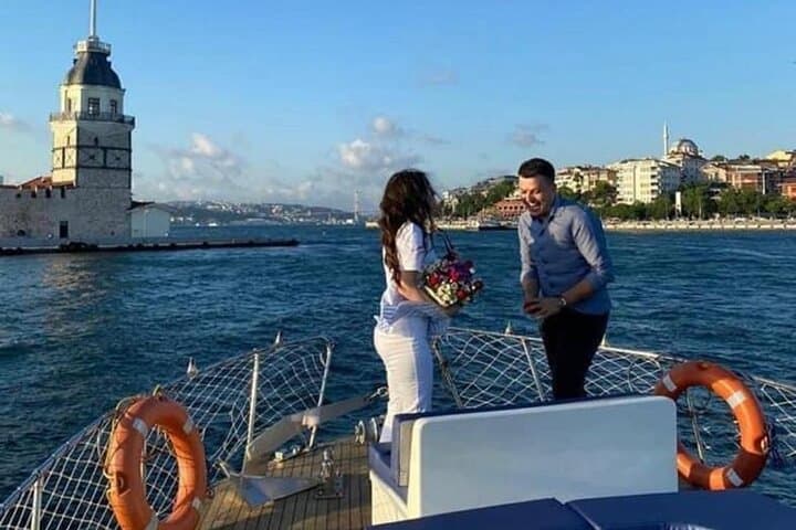 Private Luxury Yacht on the Bosphorus — 14m Bosphorus Cruise in Istanbul photo 2