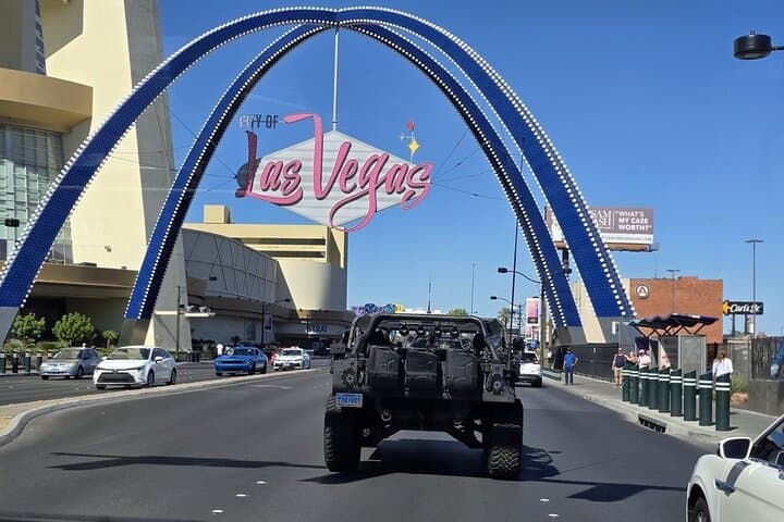 Las Vegas Strip Hummer Night Tour: Military Hummer Sightseeing & Fremont Street Stops photo 6