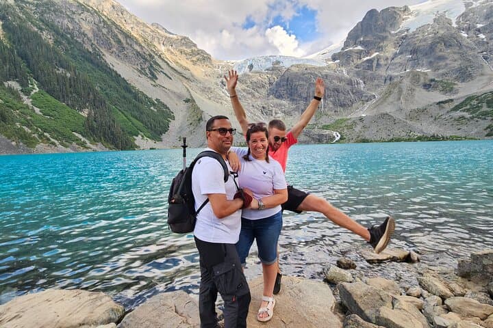 Joffre Lakes Day Hike: Upper Lake, Glacier Views & Sea to Sky Drive photo 5