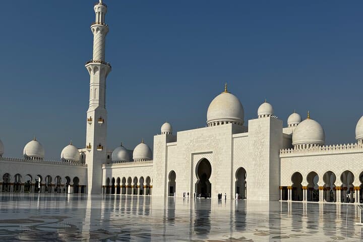 Abu Dhabi Full-Day Culture and Landmarks Tour from Dubai photo 4