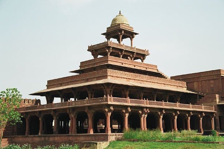 Private Day Tour from Delhi to the Taj Mahal, Agra Fort & Fatehpur Sikri