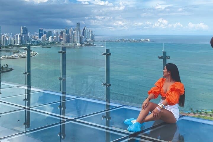 Crystal Viewpoint: Glass-Floor Views 500 Feet Above Panama City