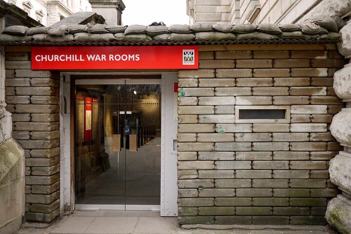 Fast-Track Churchill War Rooms & Westminster Highlights Tour photo 3