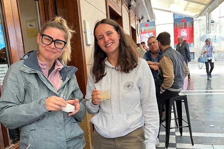 Pamplona Pintxo Crawl: 3-Stop Guided Tasting on Estafeta and Chapitela photo 5