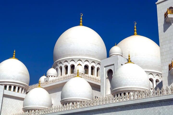 Exploring Sheikh Zayed Grand Mosque: Self-Guided Walking Tour & Audioguide photo 3