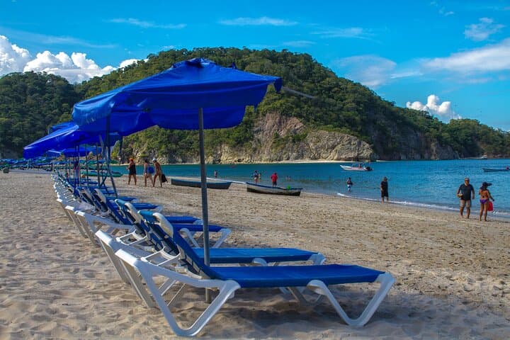 Catamaran to Isla Tortuga: All-Inclusive Day Trip from Los Sueños Marina photo 5