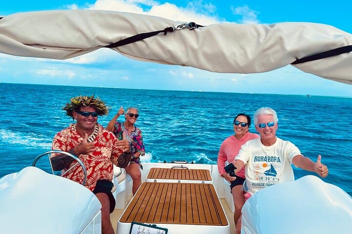 Bora Bora Lagoon: Jet-Boat Snorkel & Motu Barbecue photo 4
