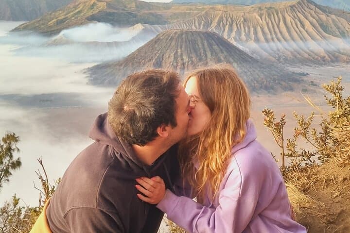 Mount Bromo Sunrise One-Day Private Tour: Jeep Ride, Crater Hike & King-Kong Hill