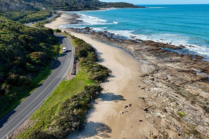 Reverse Great Ocean Road Luxury Day Tour from Melbourne — 12 Apostles, Loch Ard Gorge & Rainforest photo 6