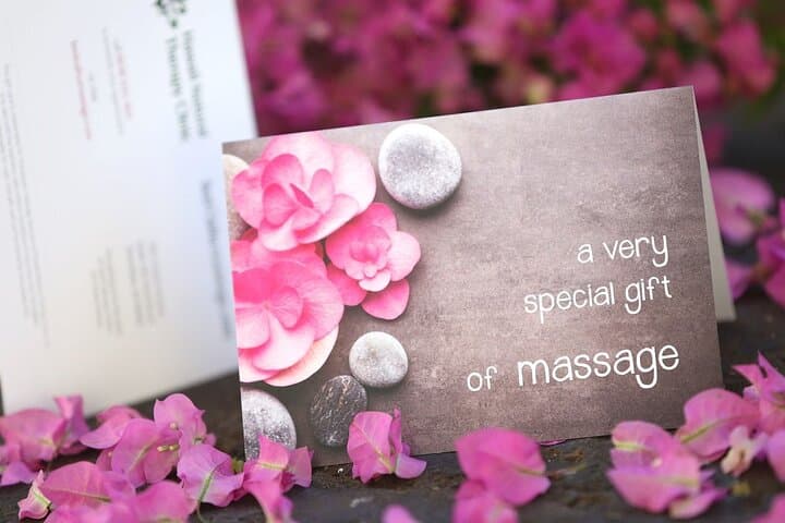 Honolulu Full-Body Massage: Fall Into Re-leaf Relaxation at Hawaii Natural Therapy photo 5